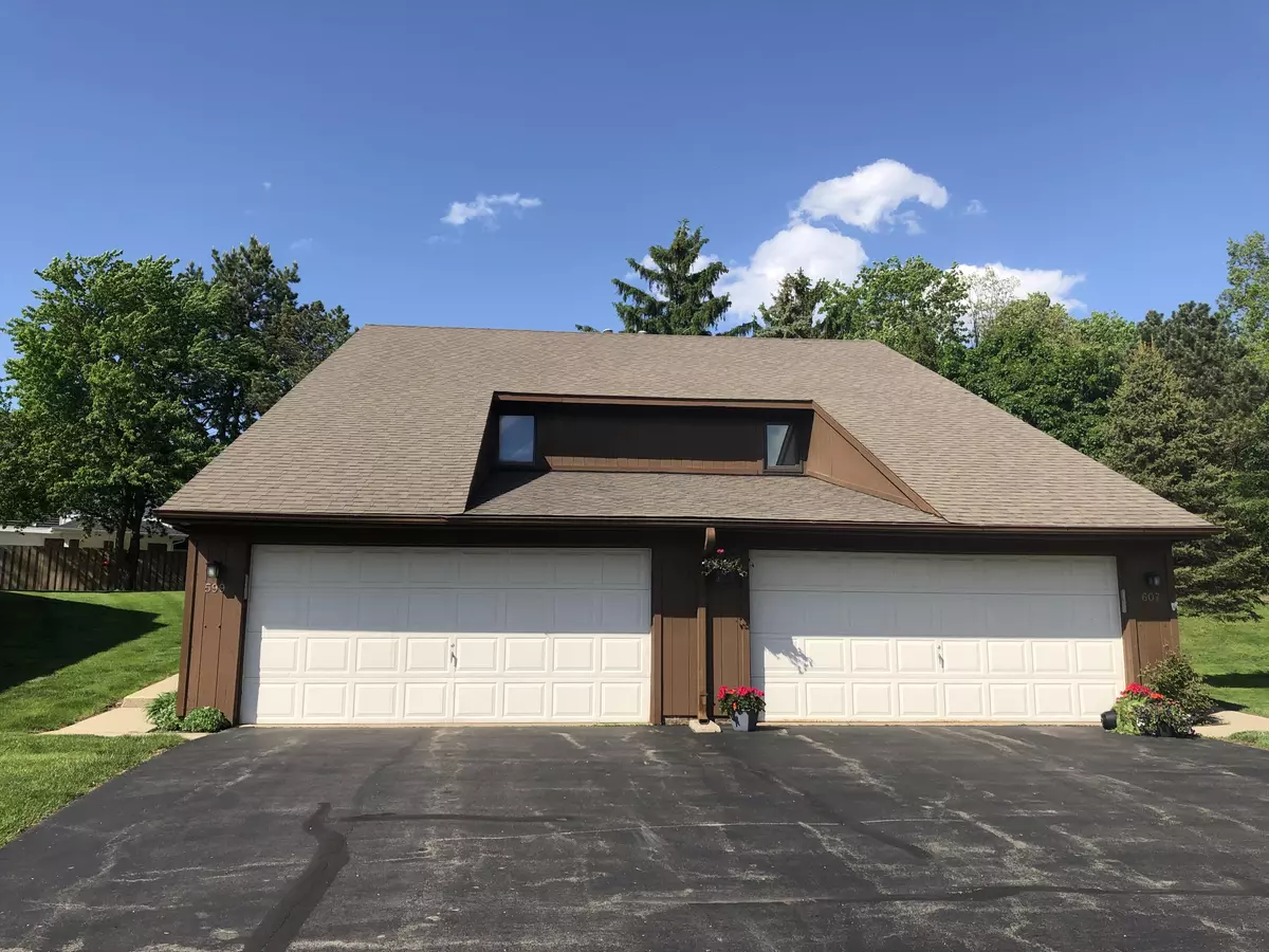 Saline, MI 48176,599 Echo Court