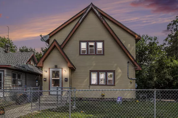 623 Dickinson SE Street, Grand Rapids, MI 49507