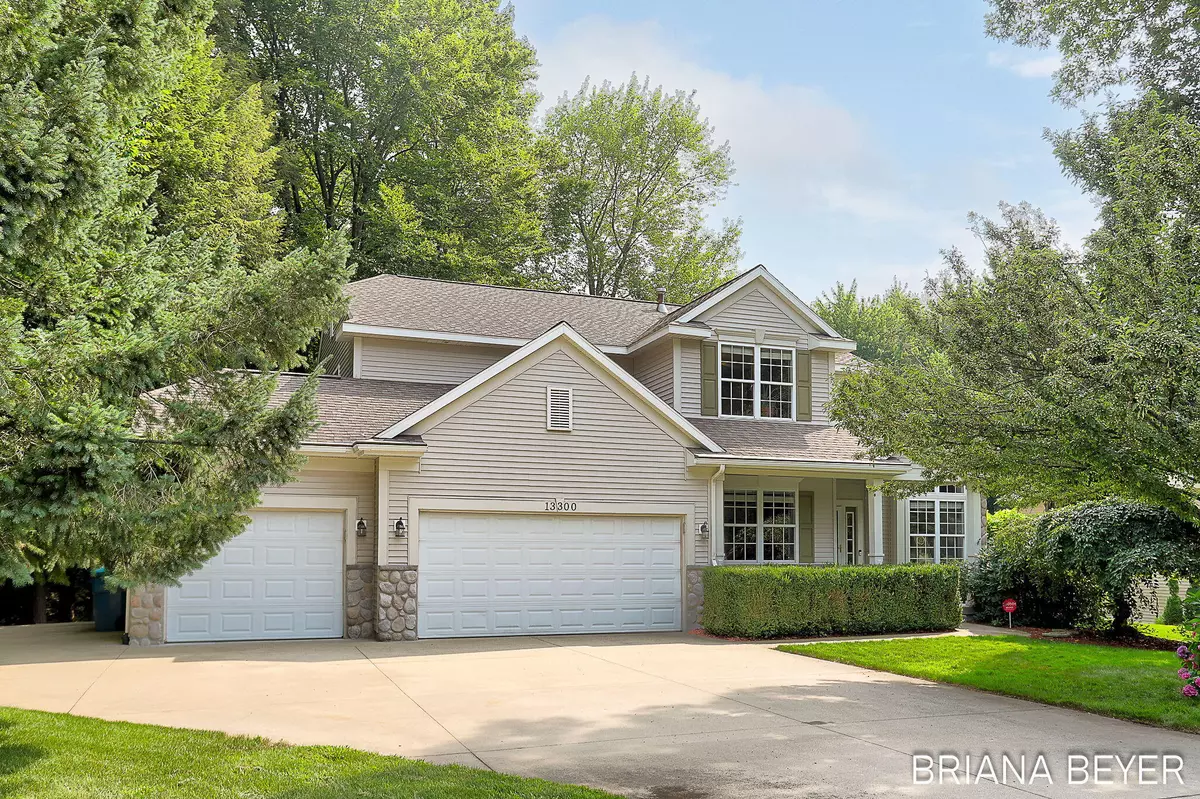 Grand Haven, MI 49417,13300 Ravine View Drive