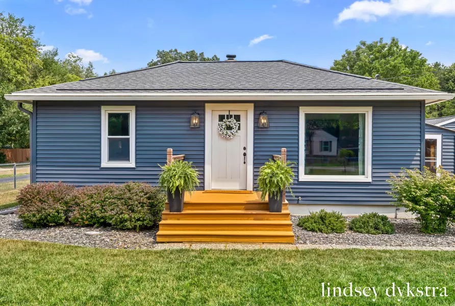 3740 Benjamin NE Avenue, Grand Rapids, MI 49525