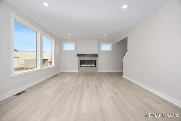 Caledonia, MI 49316,5961 Valley Point SE Drive