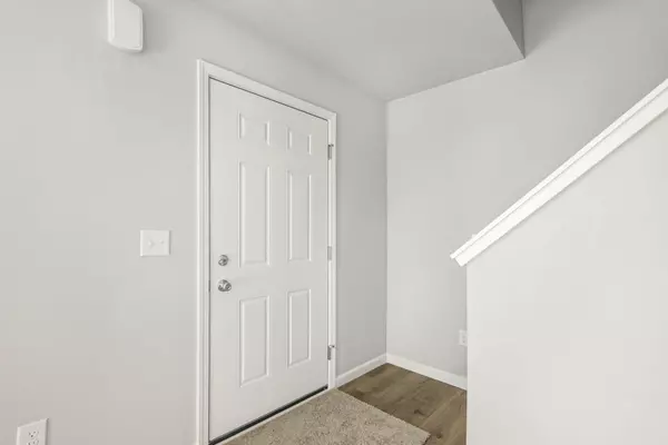 Holland, MI 49424,13694 Oasis Avenue