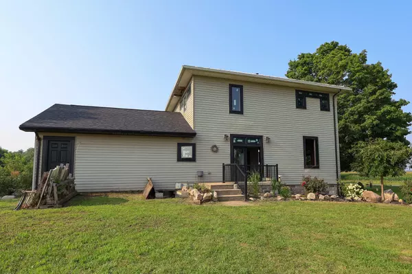 Jones, MI 49061,64318 Robbins Lake Road