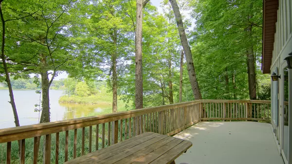 Berrien Springs, MI 49103,10749 Kings Lane