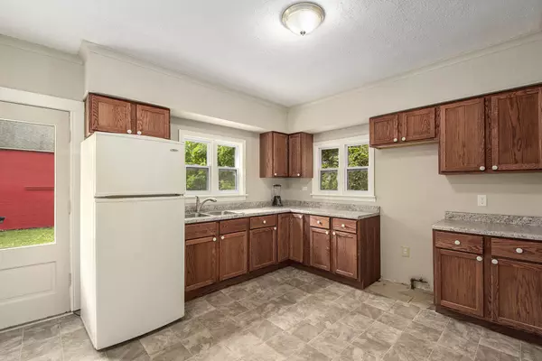 Albion, MI 49224,208 E Oak Street