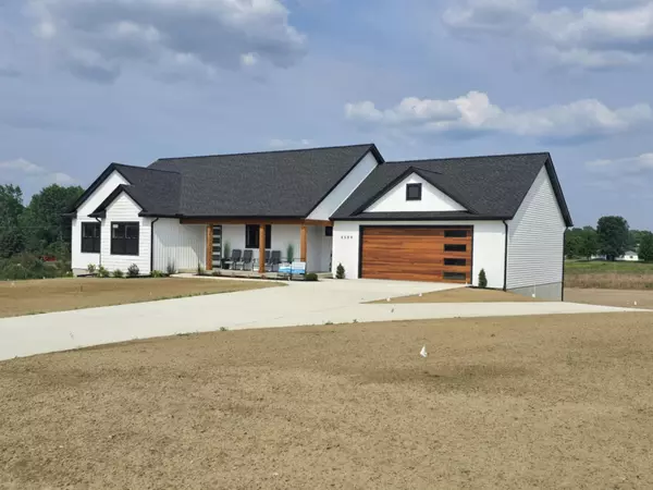 Zeeland, MI 49464,4589 Winding Creek Lane