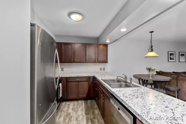 Hudsonville, MI 49426,4833 Dellview Court