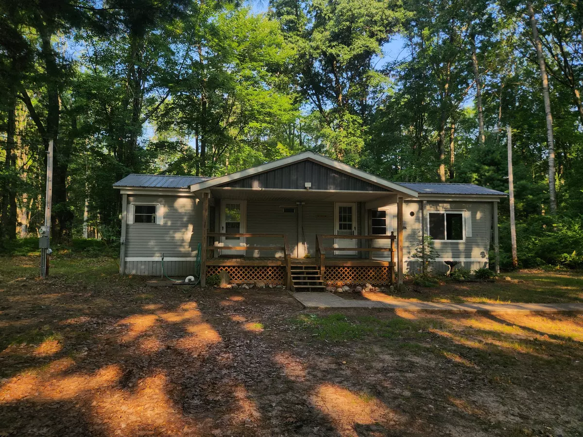 Luther, MI 49656,5153 Syers Drive