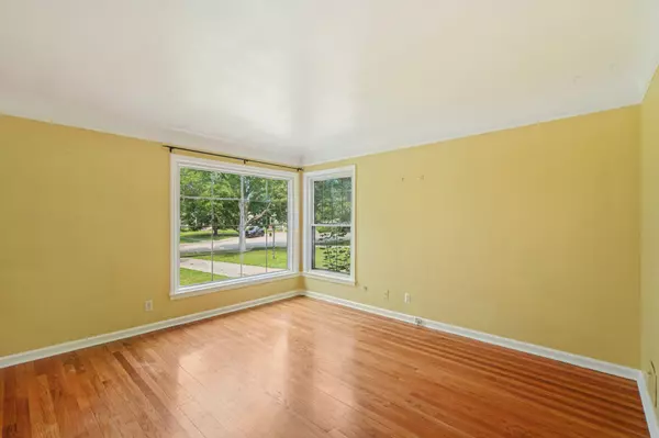 Ypsilanti, MI 48197,927 Sherman Court