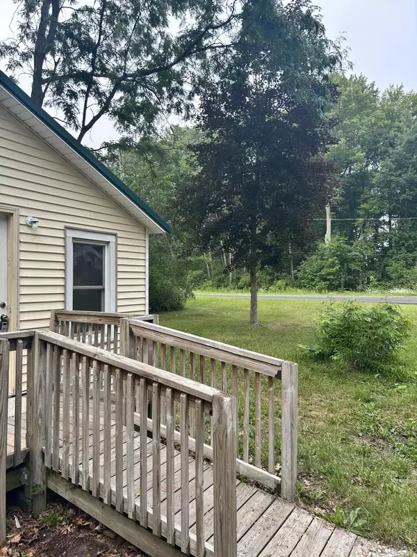 White Cloud, MI 49349,1137 S Bingham Avenue