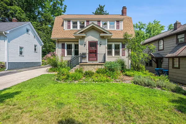 1330 Cherry Street, Kalamazoo, MI 49008