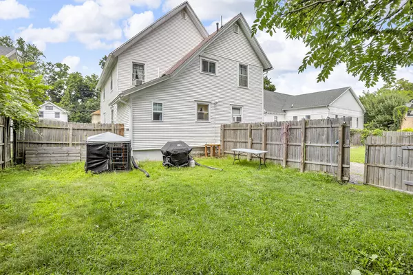 Jackson, MI 49203,1611 Third Street