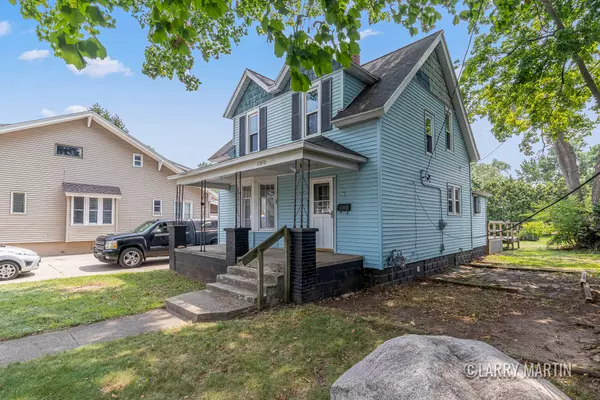 2338 Lee SW Street, Wyoming, MI 49519
