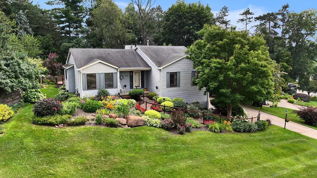 10700 Charring Cross Circle, Whitmore Lake, MI 48189