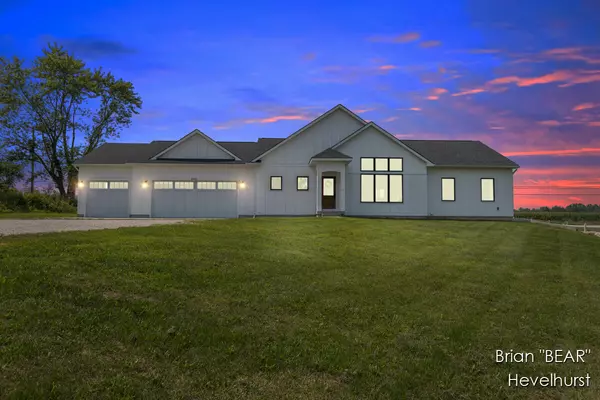 6581 Timpson SE Avenue, Alto, MI 49302
