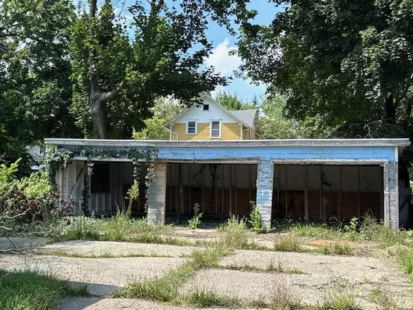 Jackson, MI 49203,1026 Carl Breeding Way