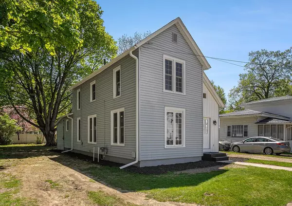 Hartford, MI 49057,24 W Bernard Street