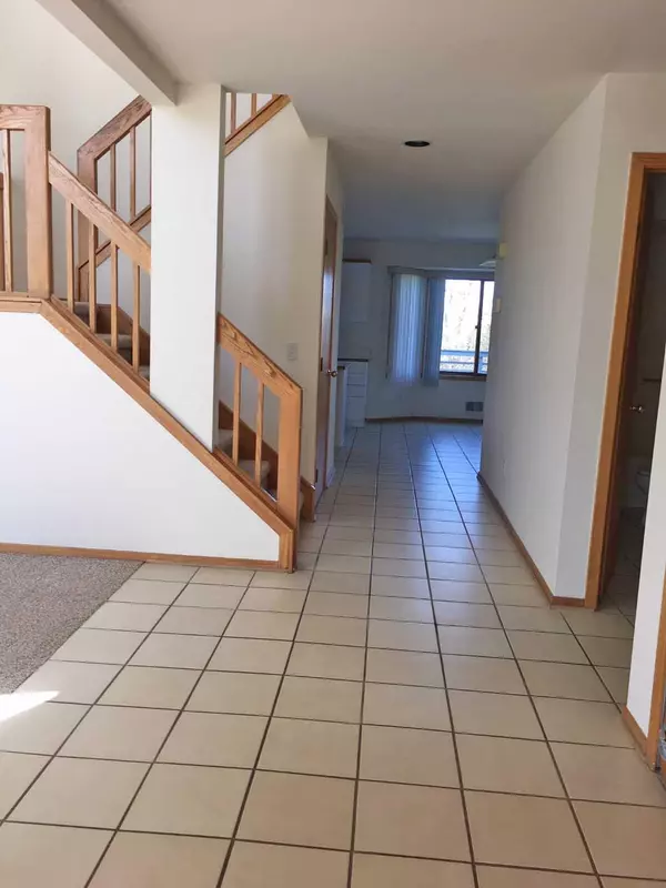 Ann Arbor, MI 48103,3240 Bellflower Court