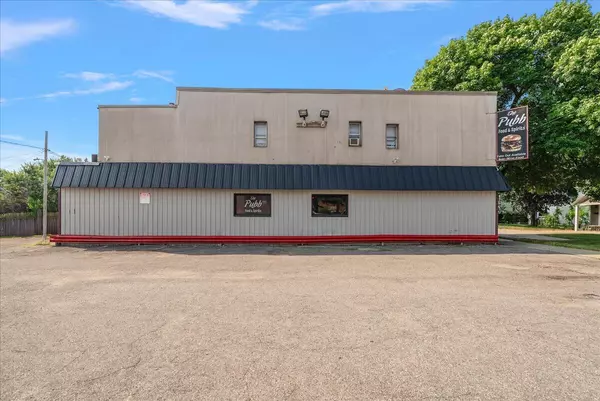 1568 Broadway NW Avenue, Grand Rapids, MI 49504