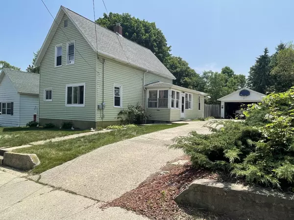 159 Jackson Street, Manistee, MI 49660