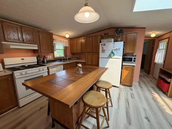 Maple City, MI 49664,3605 W Burdickville Road