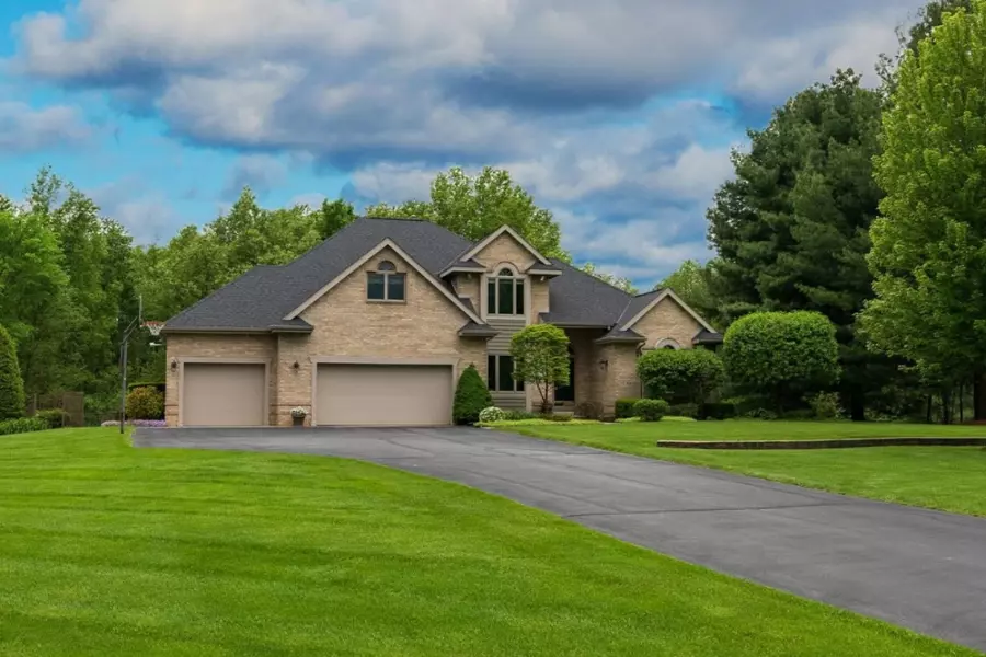 7041 Steeplechase Court, Kalamazoo, MI 49009