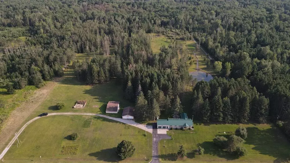 Alger, MI 48610,2220 M-30