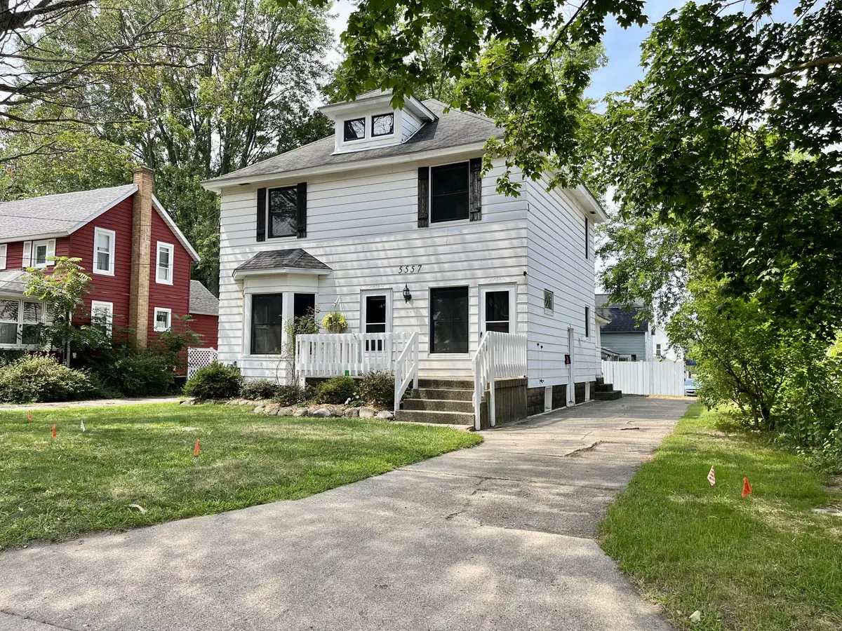 Hudsonville, MI 49426,5557 Pleasant Ave