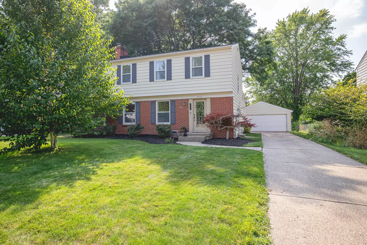 Grand Rapids, MI 49546,2245 Ridgewood SE Avenue