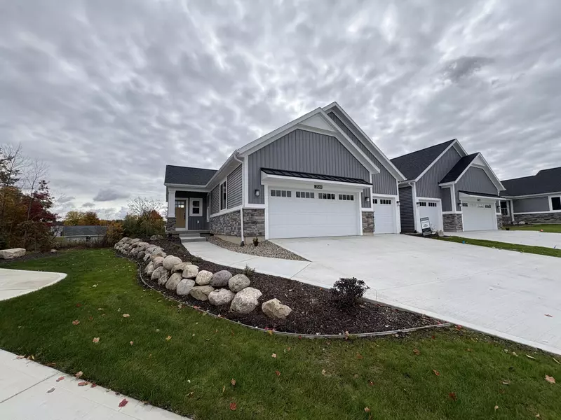 2569 Ravines Trail SW Drive, Byron Center, MI 49315