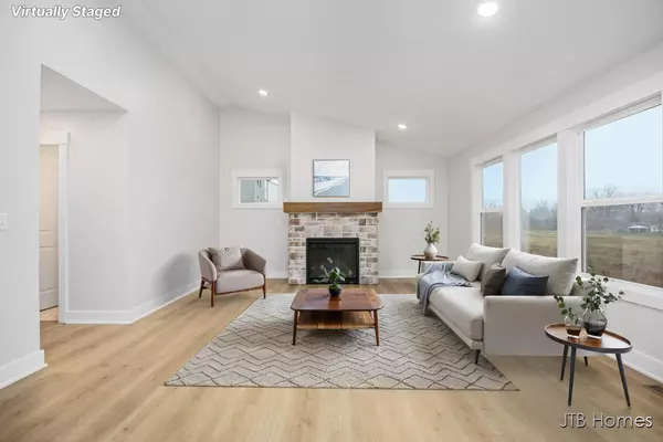 Allendale, MI 49401,11440 Shoreline Drive #110