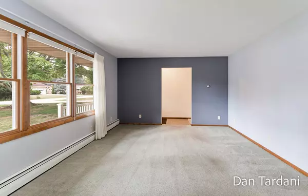 Norton Shores, MI 49441,4872 Elmwood Street