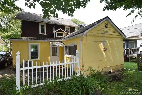 1331 White Street #2, Ann Arbor, MI 48104