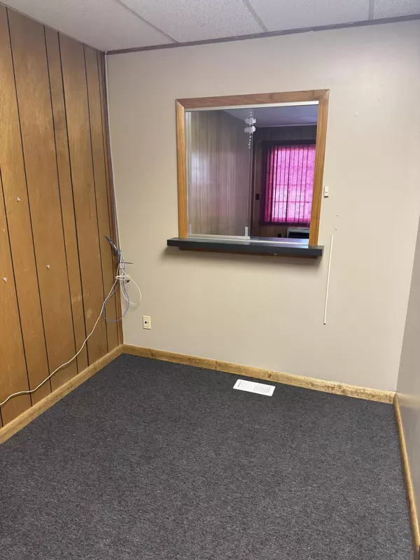 Allegan, MI 49010,149 Brady st. Street