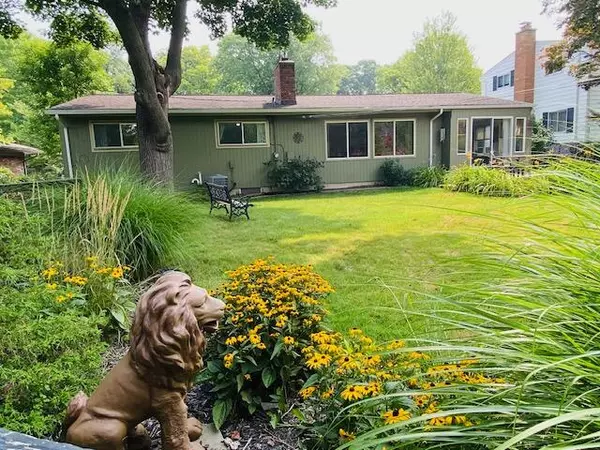 Ann Arbor, MI 48103,1342 Ardmoor Avenue