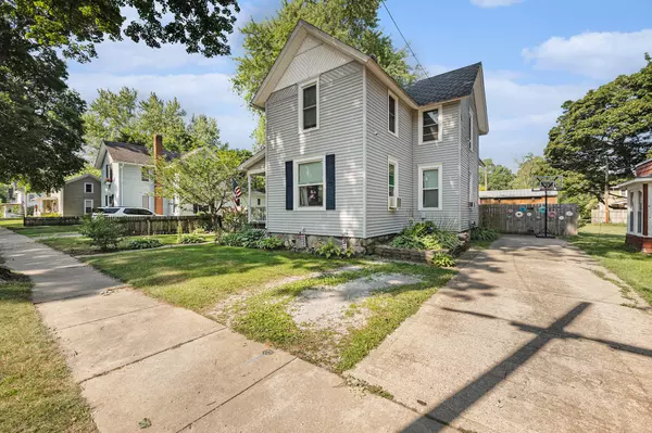 Three Rivers, MI 49093,310 West Street