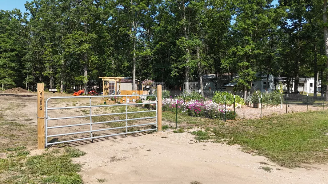4086 Joseph Street, Wellston, MI 49689