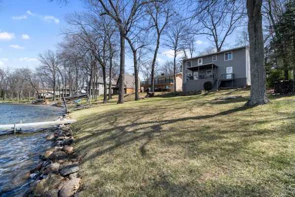 11672 Bradley Drive, Jerome, MI 49249