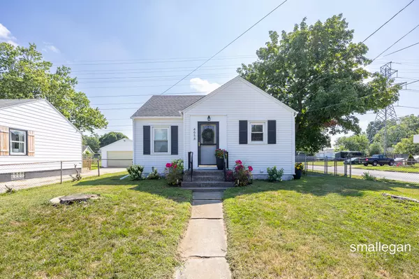 4658 Walton Avenue, Grand Rapids, MI 49548