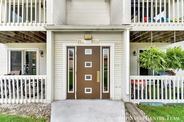 Grand Haven, MI 49417,930 Columbus Avenue