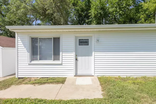 Jackson, MI 49203,906 Floyd Avenue