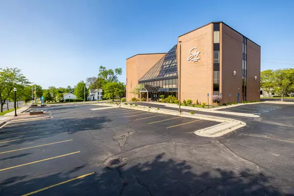 Jackson, MI 49201,300 W 300 W Washington Avenue