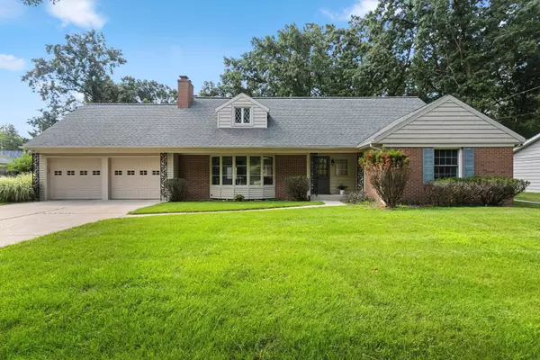 2901 Winchell Avenue, Kalamazoo, MI 49008