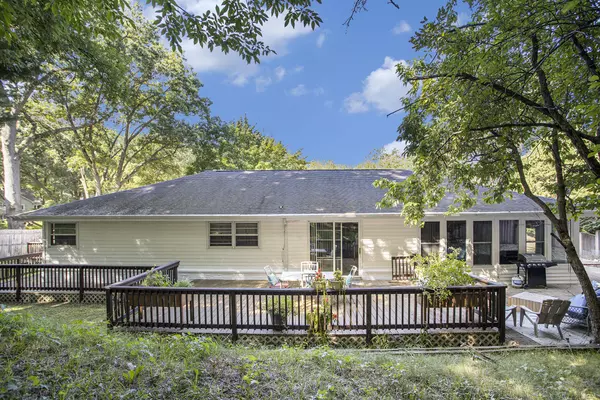 Kalamazoo, MI 49008,4417 Lake Forest Drive