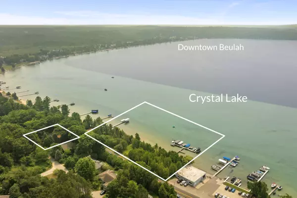 Beulah, MI 49617,7351 Fredonia Way