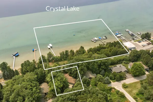 Beulah, MI 49617,7351 Fredonia Way