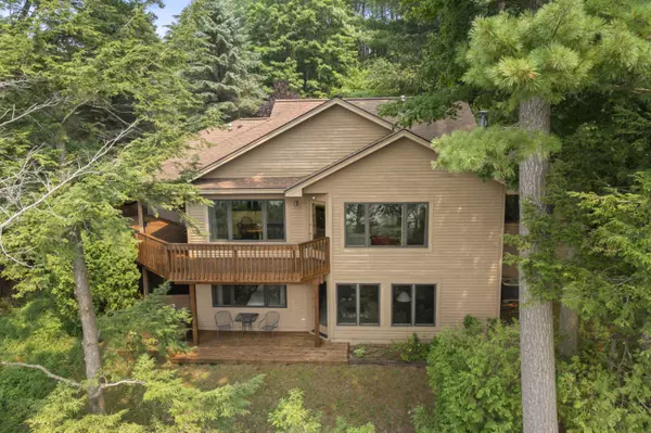 Beulah, MI 49617,7351 Fredonia Way