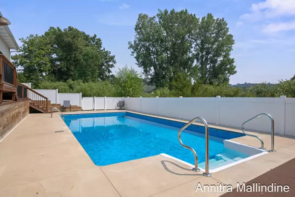 Belmont, MI 49306,6360 Cannonsburg NE Road