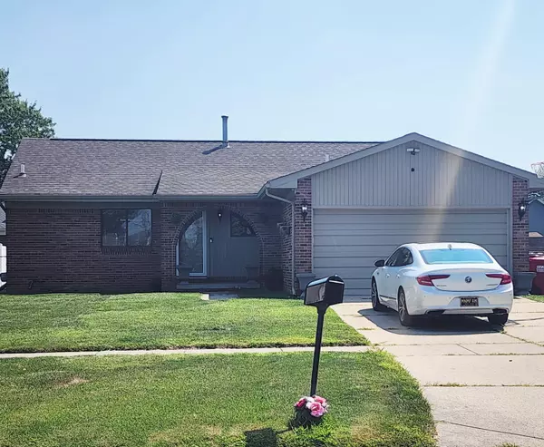 46462 Plum Grove Drive, Macomb, MI 48044