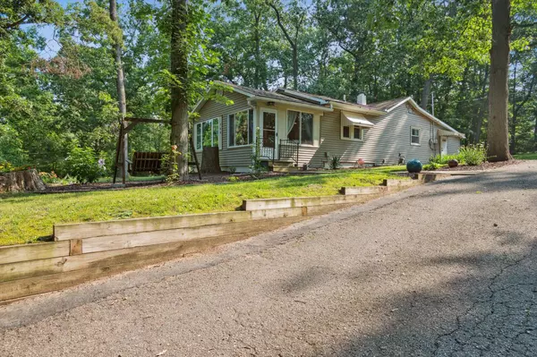 Battle Creek, MI 49037,706 N Washington Avenue